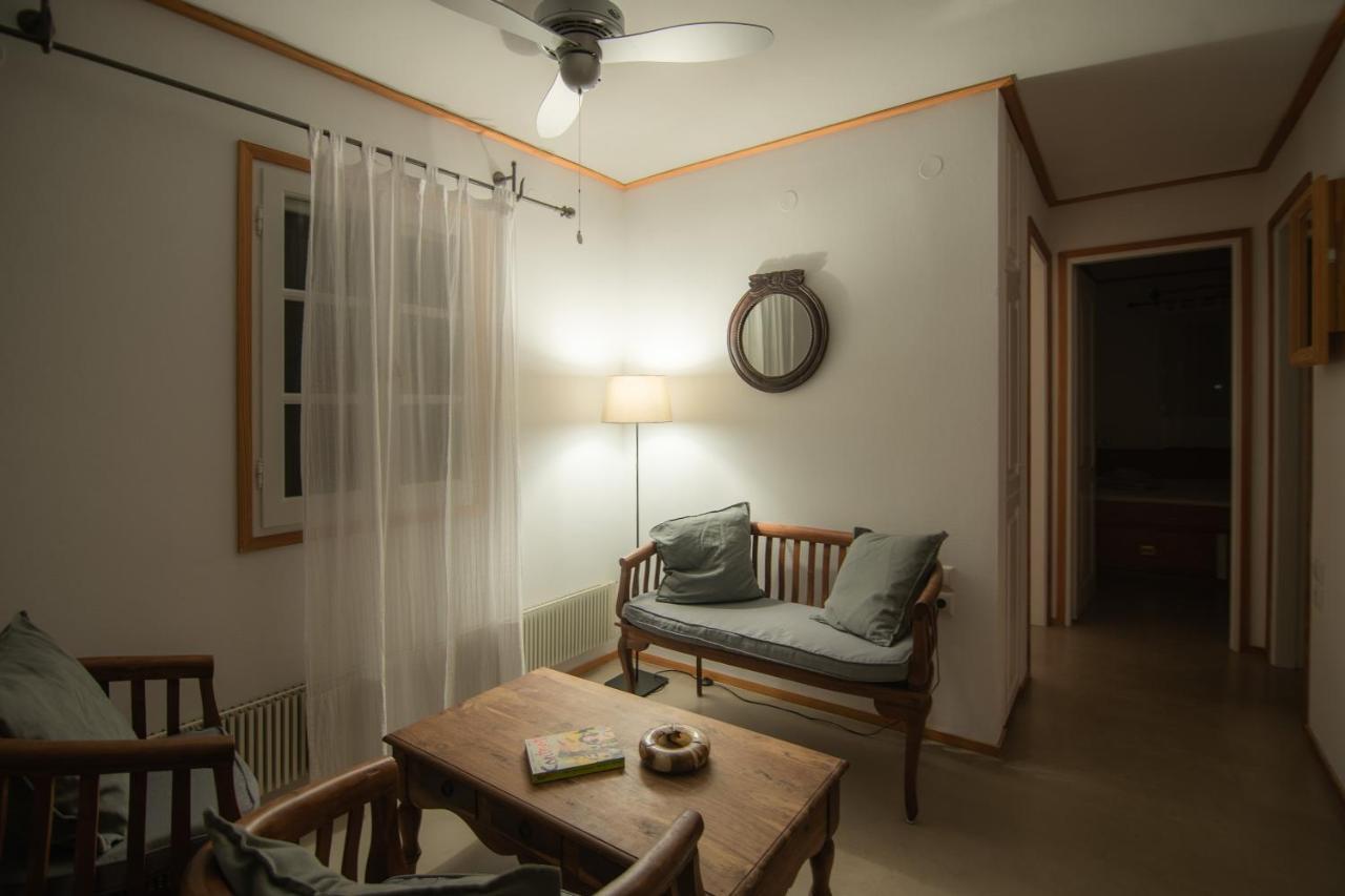 Lotos Beach Home Kini Exterior photo