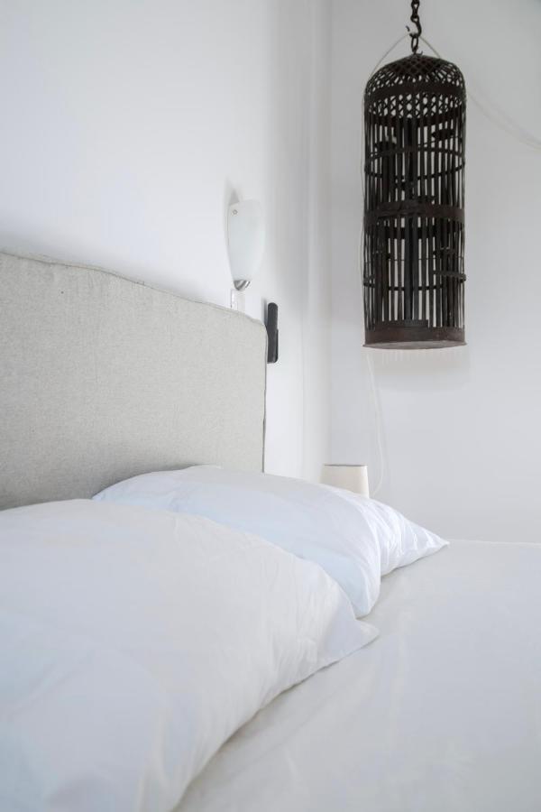 Lotos Beach Home Kini Exterior photo