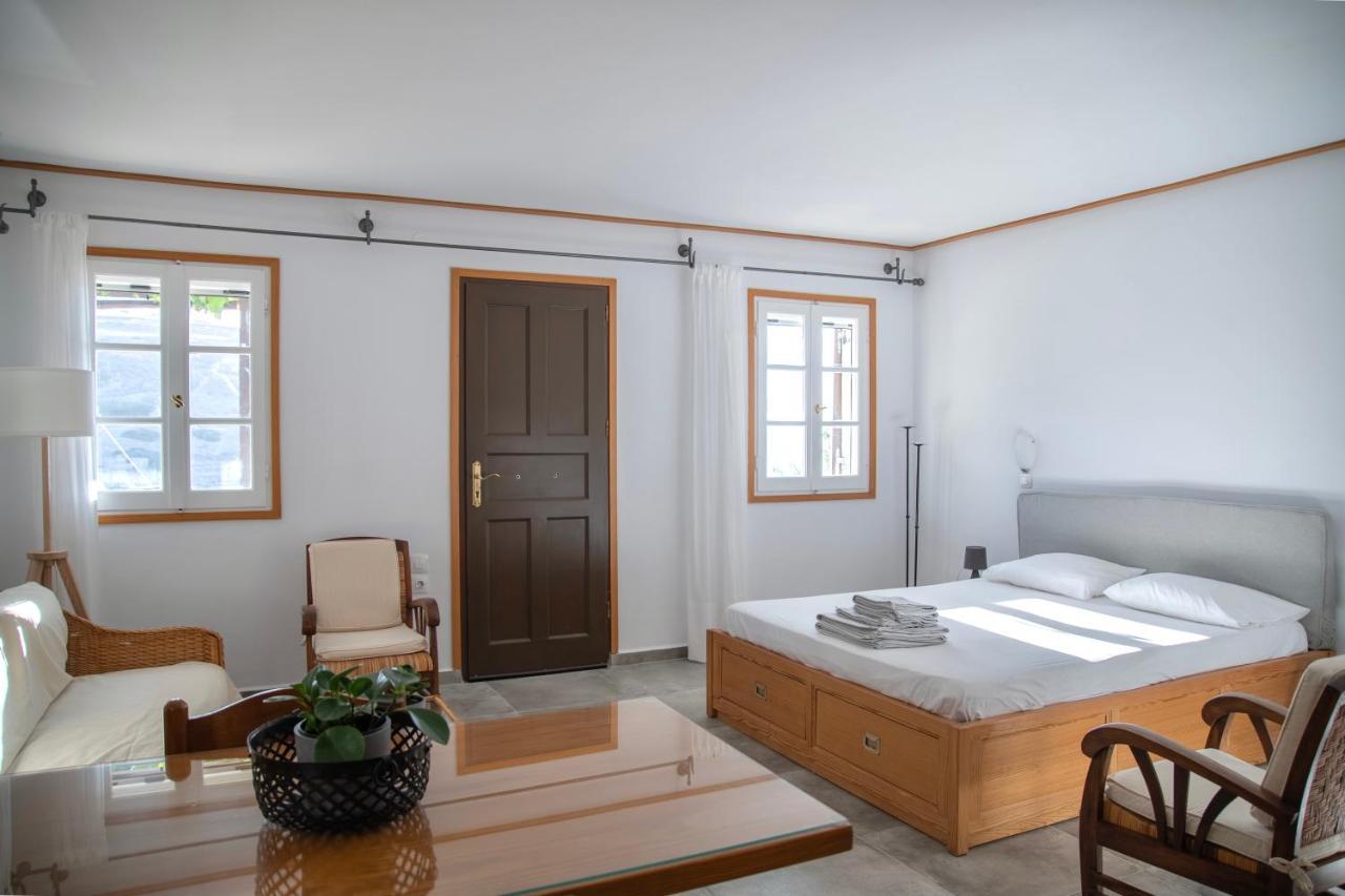 Lotos Beach Home Kini Exterior photo